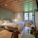 Hotell Seehof-arosa 3*