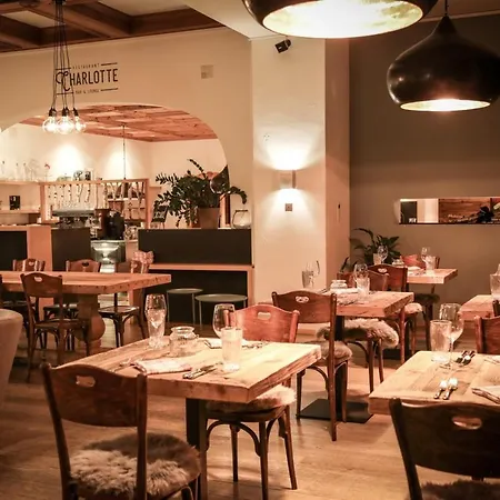 Seehof-arosa ホテル